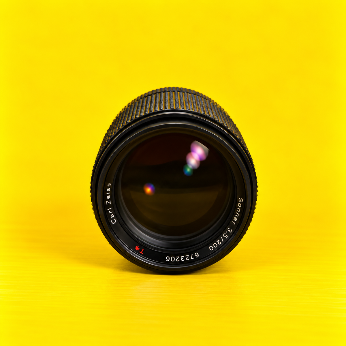 Carl Zeiss Tele-Tessar T* 200mm