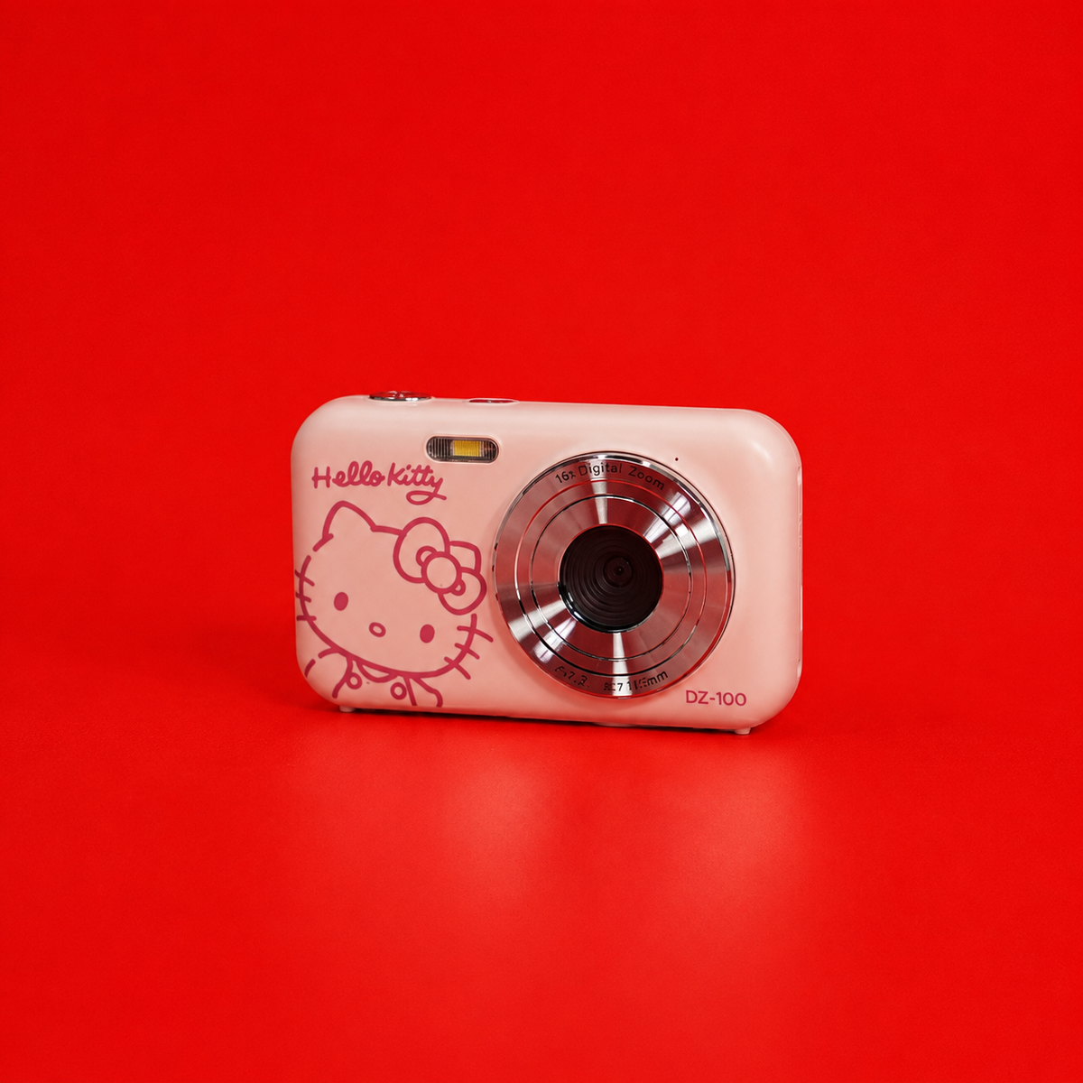 YASHICA x Hello Kitty DZ-100