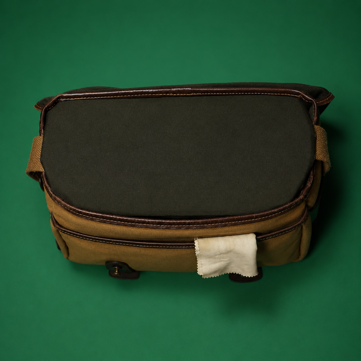 Vintage Billingham Cross Shoulder bag