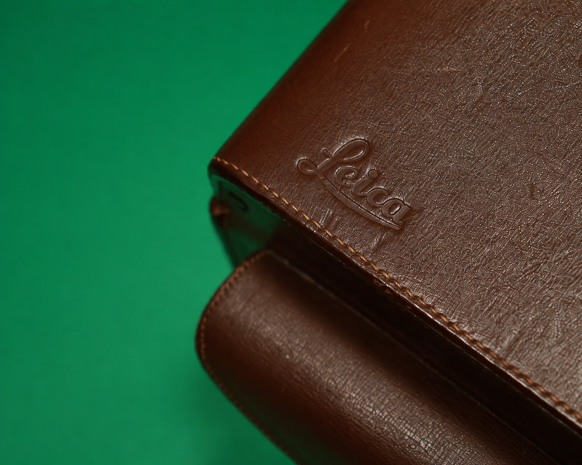 Vintage Leitz Wetzlar Leica leather combination case